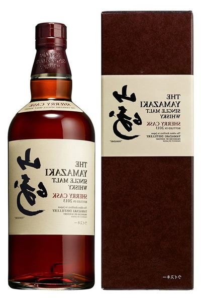 18种包装精美的日本威士忌酒瓶(图6)