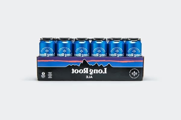 设计公司为蓝色的啤酒设计的包装(图6)